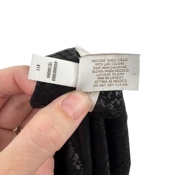 Chico’s Sz. 1 Black Reptile Python Snake Print Glossy Knit Career Pencil Skirt - Picture 8 of 9
